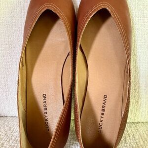 Lucky Brand Women's Brown Flats